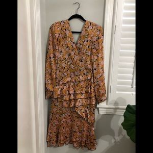 Floral midi dress with long sleeves